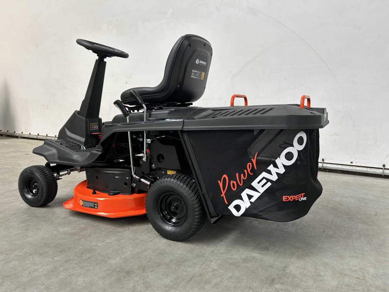 Daewoo DAXRM224 - Газонокосилка: фото 4 Daewoo DAXRM224 - Газонокосилка: фото 4