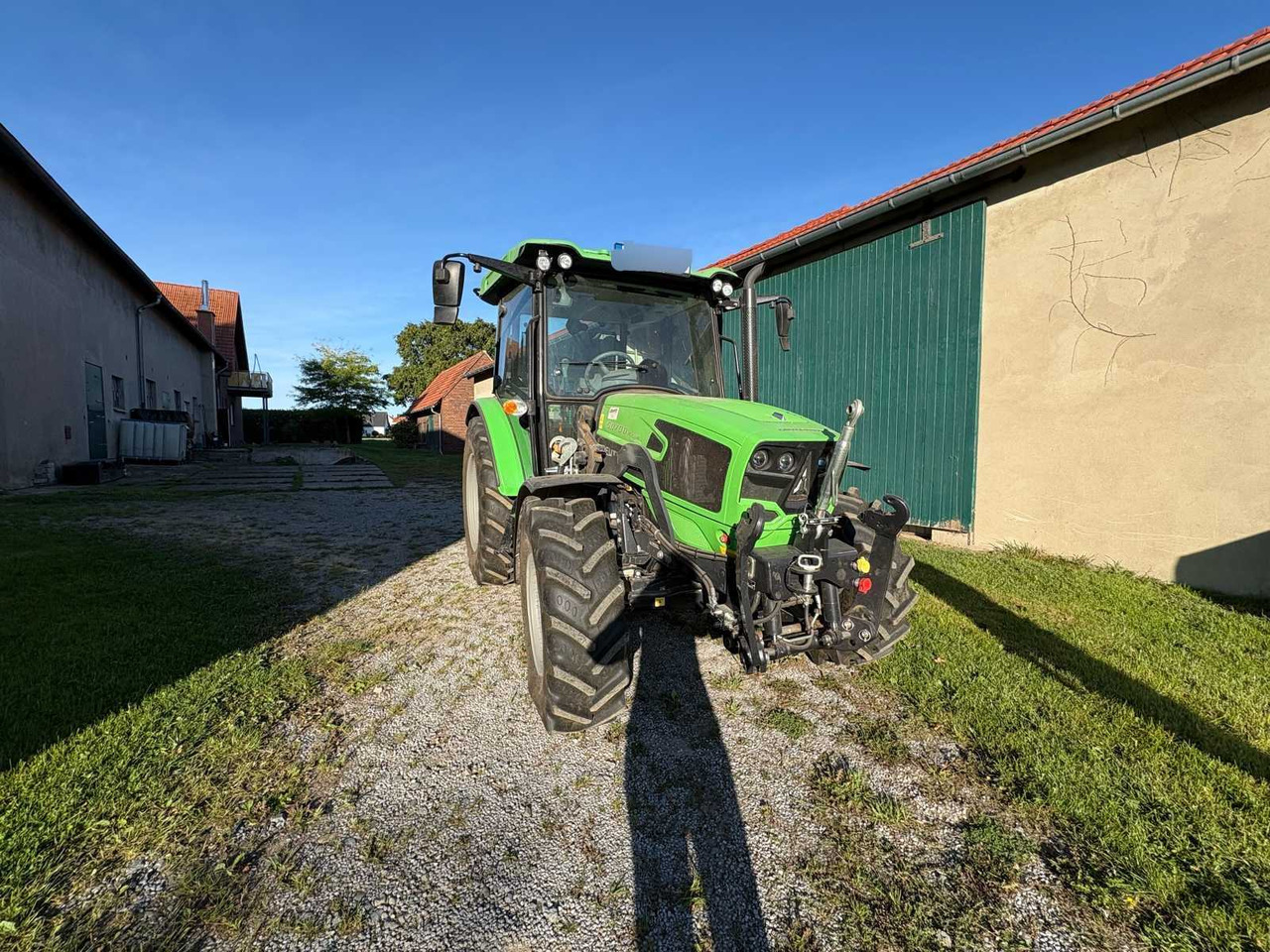 Deutz-Fahr 5070D Keyline - Трактор: фото 4 Deutz-Fahr 5070D Keyline - Трактор: фото 4