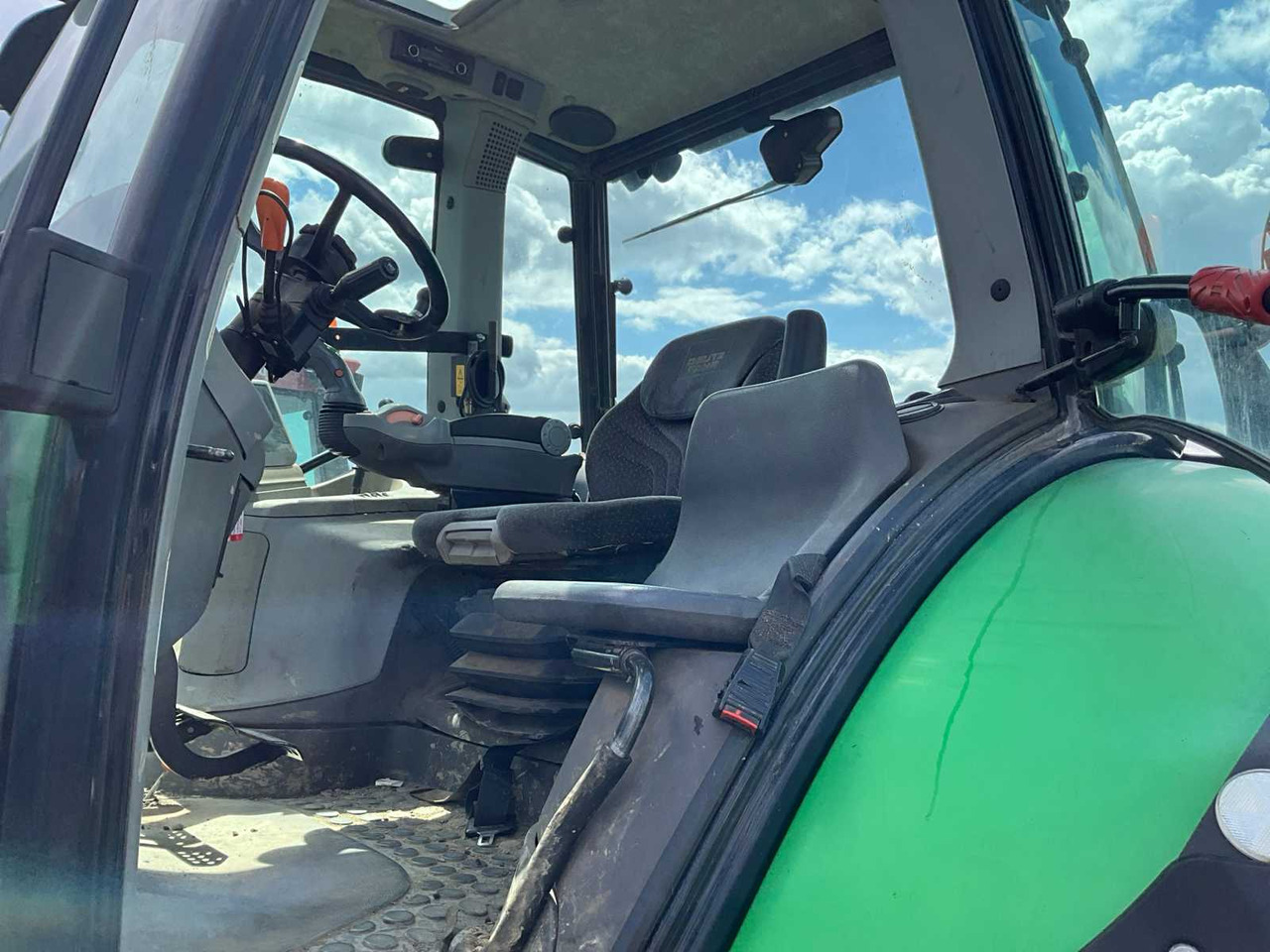 Deutz-Fahr TTV630 - Трактор: фото 5 Deutz-Fahr TTV630 - Трактор: фото 5