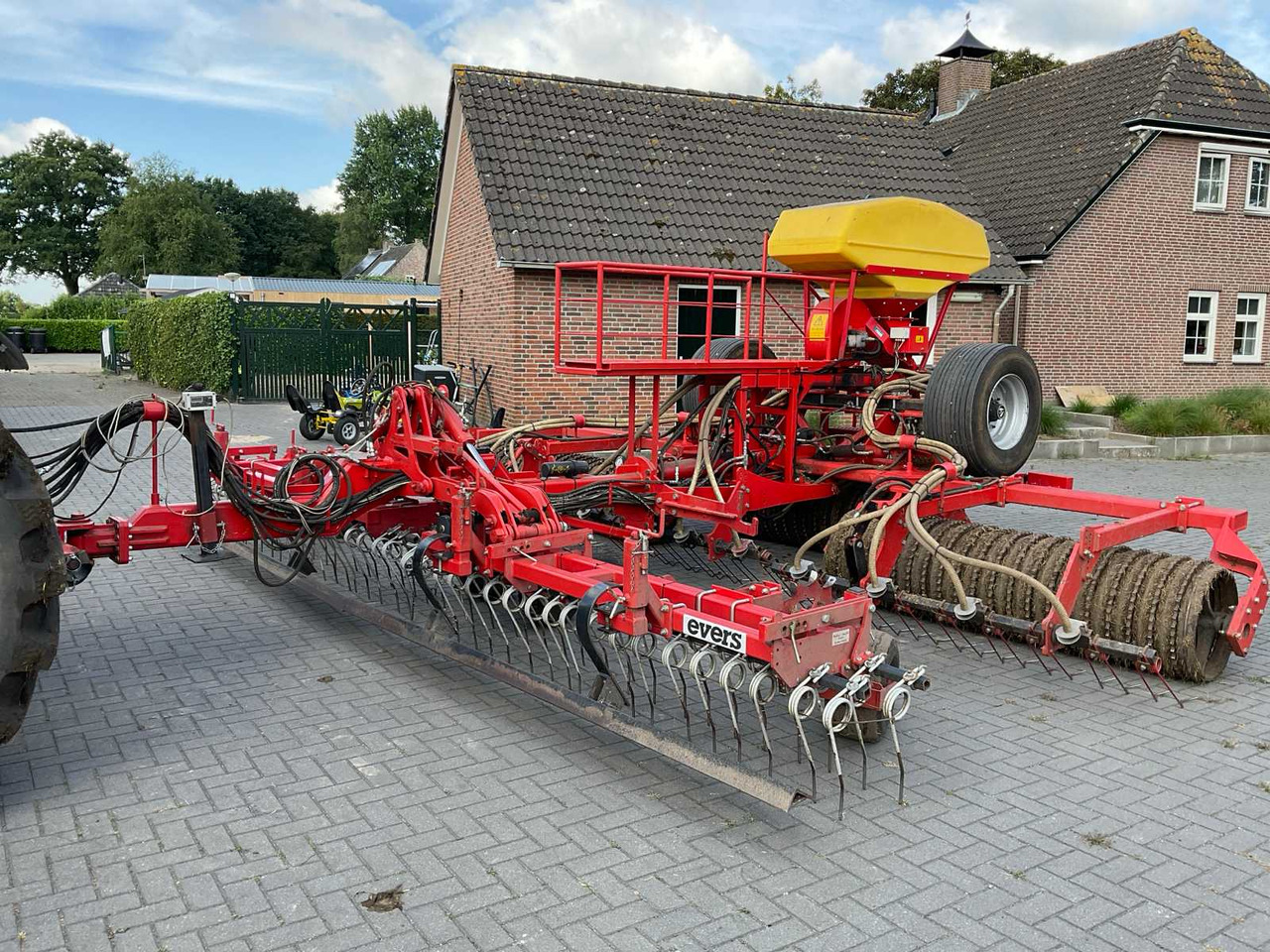 Evers GrassProfi GPD-620 - Техника для обработки почвы: фото 1 Evers GrassProfi GPD-620 - Техника для обработки почвы: фото 1