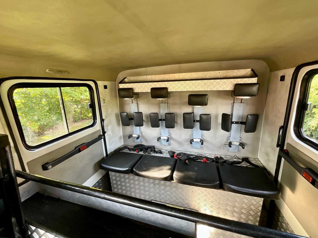 Грузовик 1997 MERCEDES-BENZ ATEGO FIRE TRUCK FIRE BRIGADE: фото 50 Грузовик 1997 MERCEDES-BENZ ATEGO FIRE TRUCK FIRE BRIGADE: фото 50