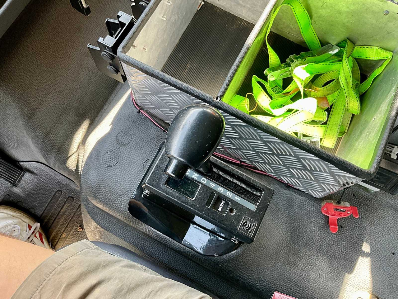 Грузовик 1997 MERCEDES-BENZ ATEGO FIRE TRUCK FIRE BRIGADE: фото 49 Грузовик 1997 MERCEDES-BENZ ATEGO FIRE TRUCK FIRE BRIGADE: фото 49