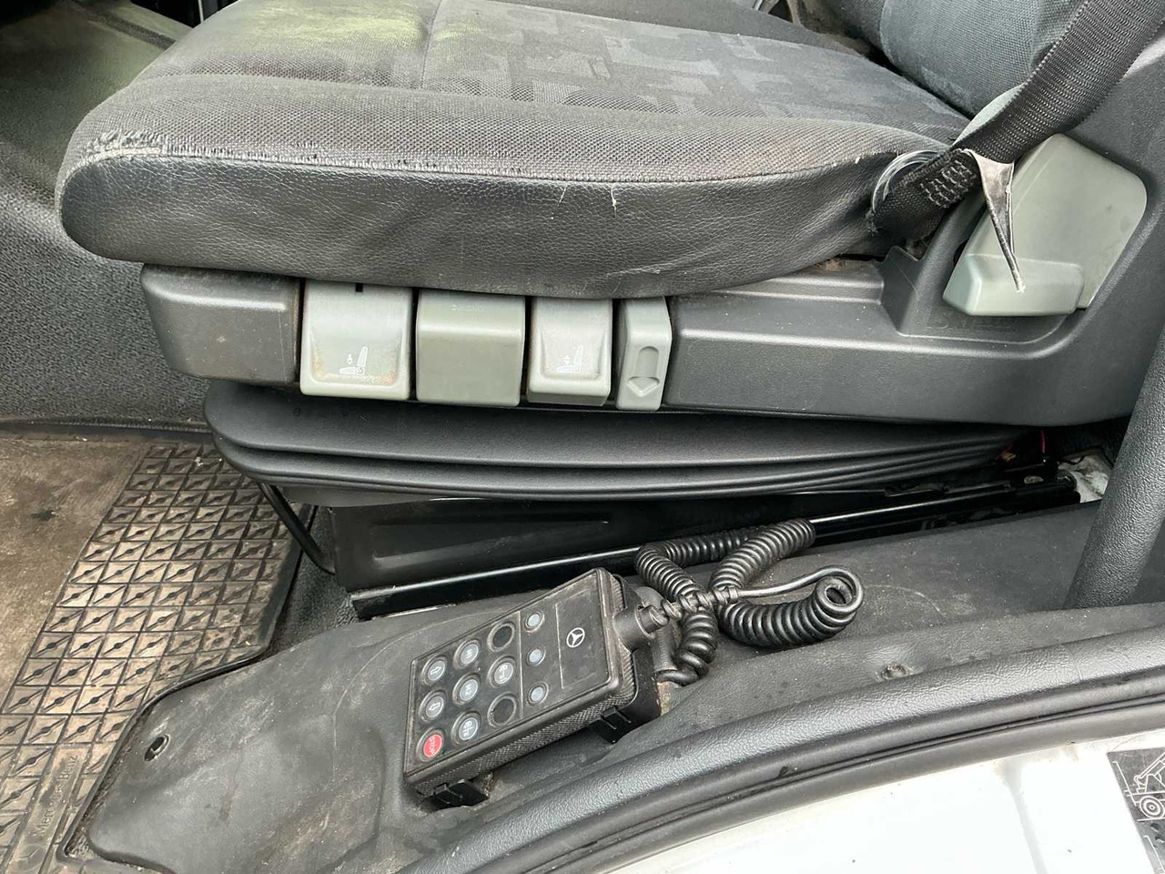 Грузовик 2009 MERCEDES-BENZ ATEGO 1224 EURO5 TRUCK: фото 31 Грузовик 2009 MERCEDES-BENZ ATEGO 1224 EURO5 TRUCK: фото 31