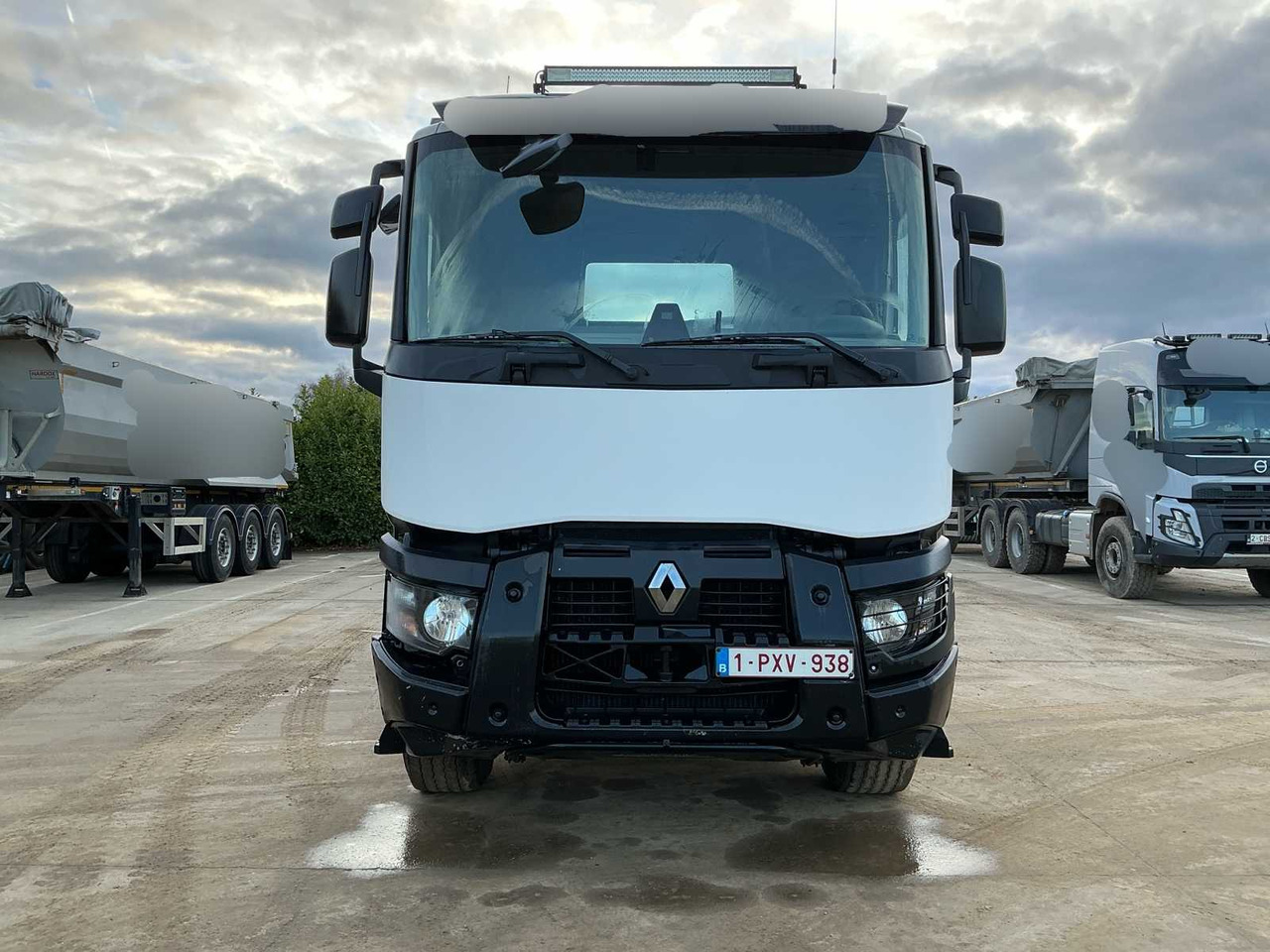 2016 RENAULT CPZ42A TRACTOR TRUCK - Грузовик: фото 2 2016 RENAULT CPZ42A TRACTOR TRUCK - Грузовик: фото 2