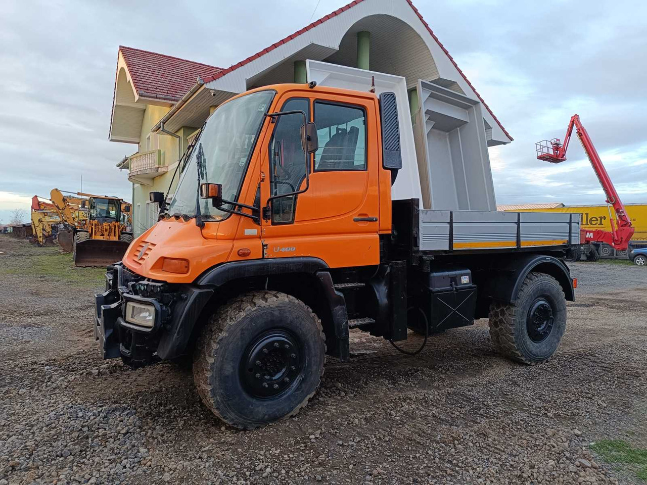 UNIMOG - U 400 - TRUCK - 2001 - Грузовик: фото 1 UNIMOG - U 400 - TRUCK - 2001 - Грузовик: фото 1