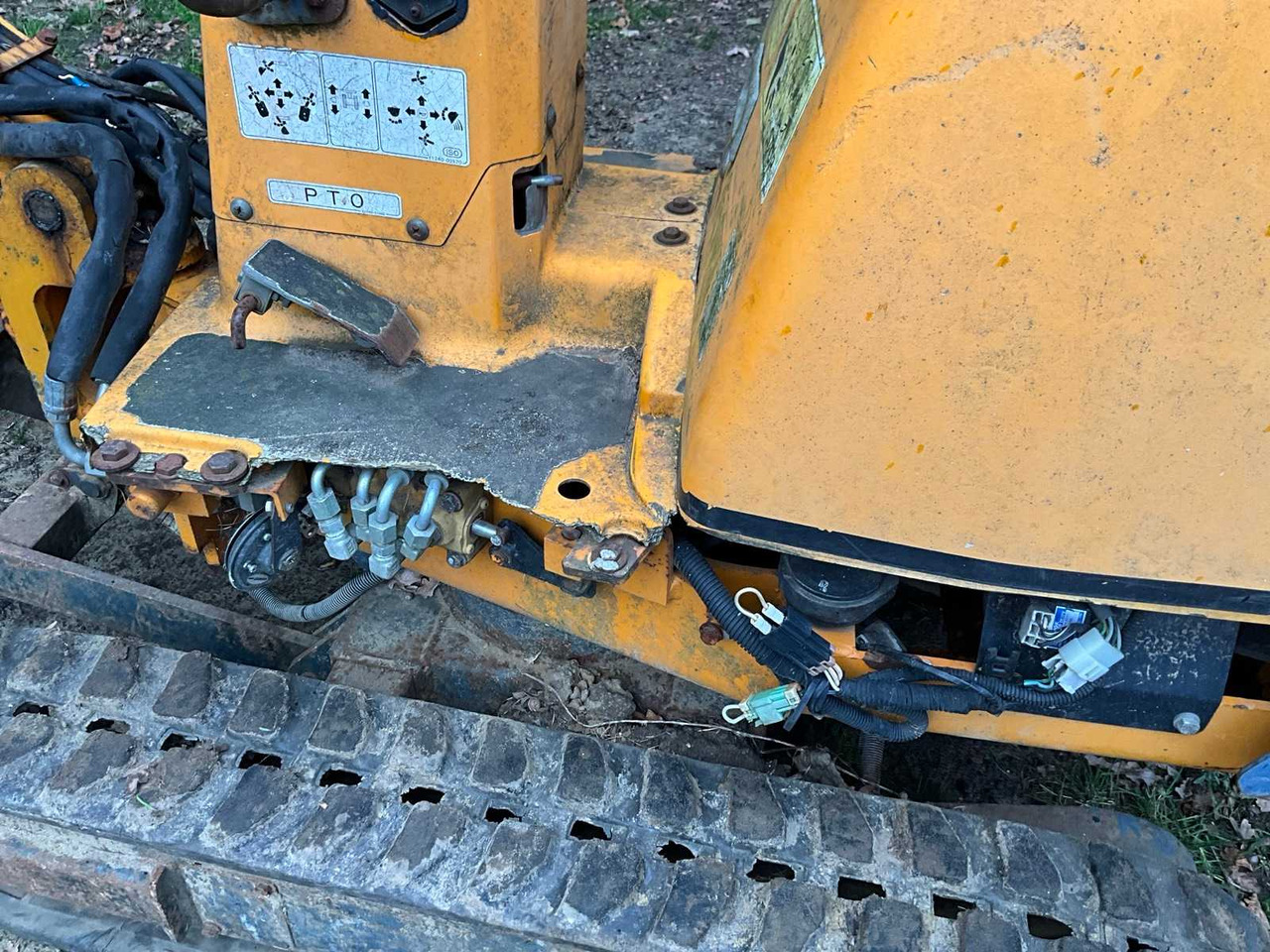 Мини-экскаватор HANIX H15B MINI EXCAVATOR - 1 TON - ADJUSTABLE TRACKS FROM 72CM!: фото 19 Мини-экскаватор HANIX H15B MINI EXCAVATOR - 1 TON - ADJUSTABLE TRACKS FROM 72CM!: фото 19