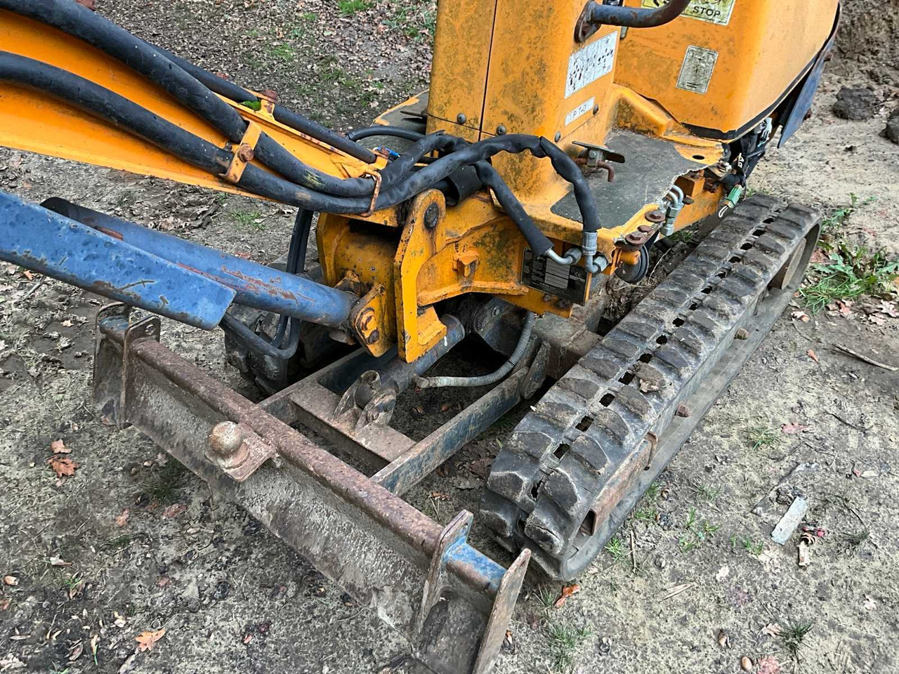 Мини-экскаватор HANIX H15B MINI EXCAVATOR - 1 TON - ADJUSTABLE TRACKS FROM 72CM!: фото 8 Мини-экскаватор HANIX H15B MINI EXCAVATOR - 1 TON - ADJUSTABLE TRACKS FROM 72CM!: фото 8