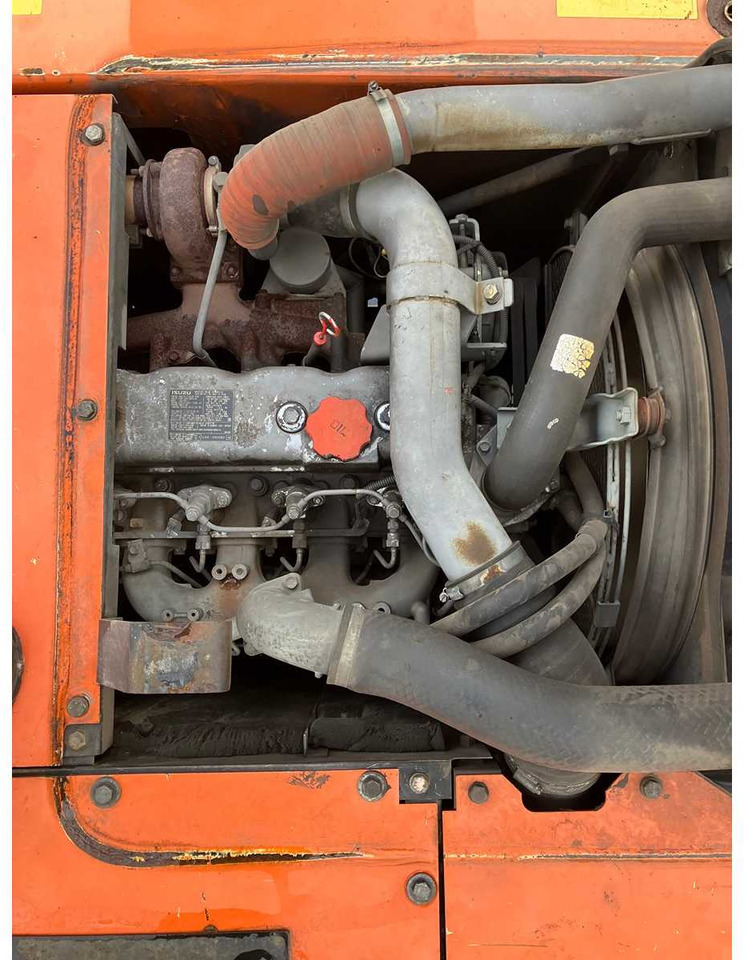 Колёсный экскаватор HITACHI - 2008 - ZX130W - WHEELED EXCAVATOR: фото 13 Колёсный экскаватор HITACHI - 2008 - ZX130W - WHEELED EXCAVATOR: фото 13