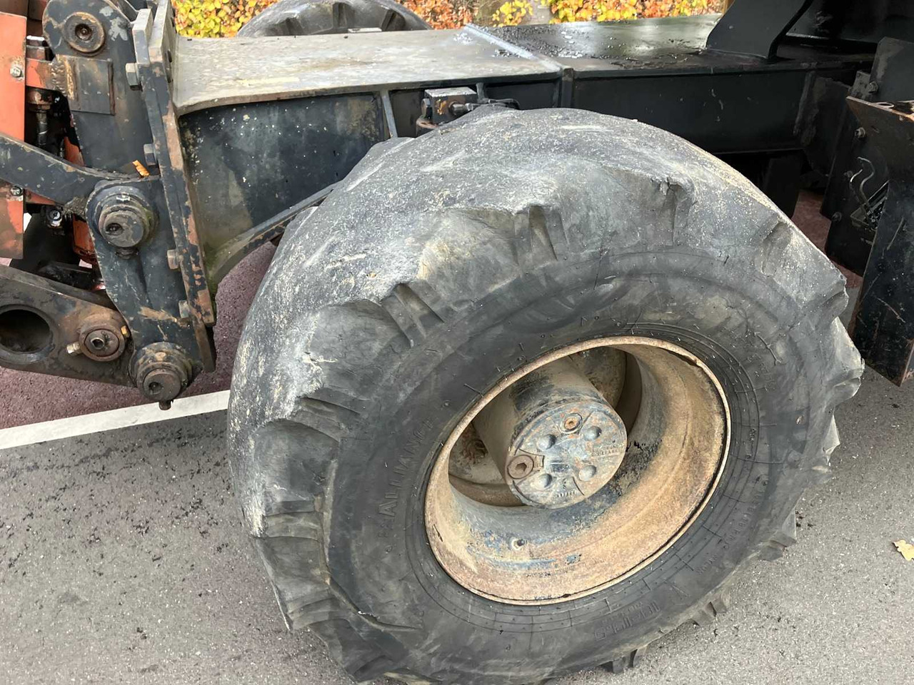 Колёсный экскаватор HITACHI - 2008 - ZX130W - WHEELED EXCAVATOR: фото 18 Колёсный экскаватор HITACHI - 2008 - ZX130W - WHEELED EXCAVATOR: фото 18