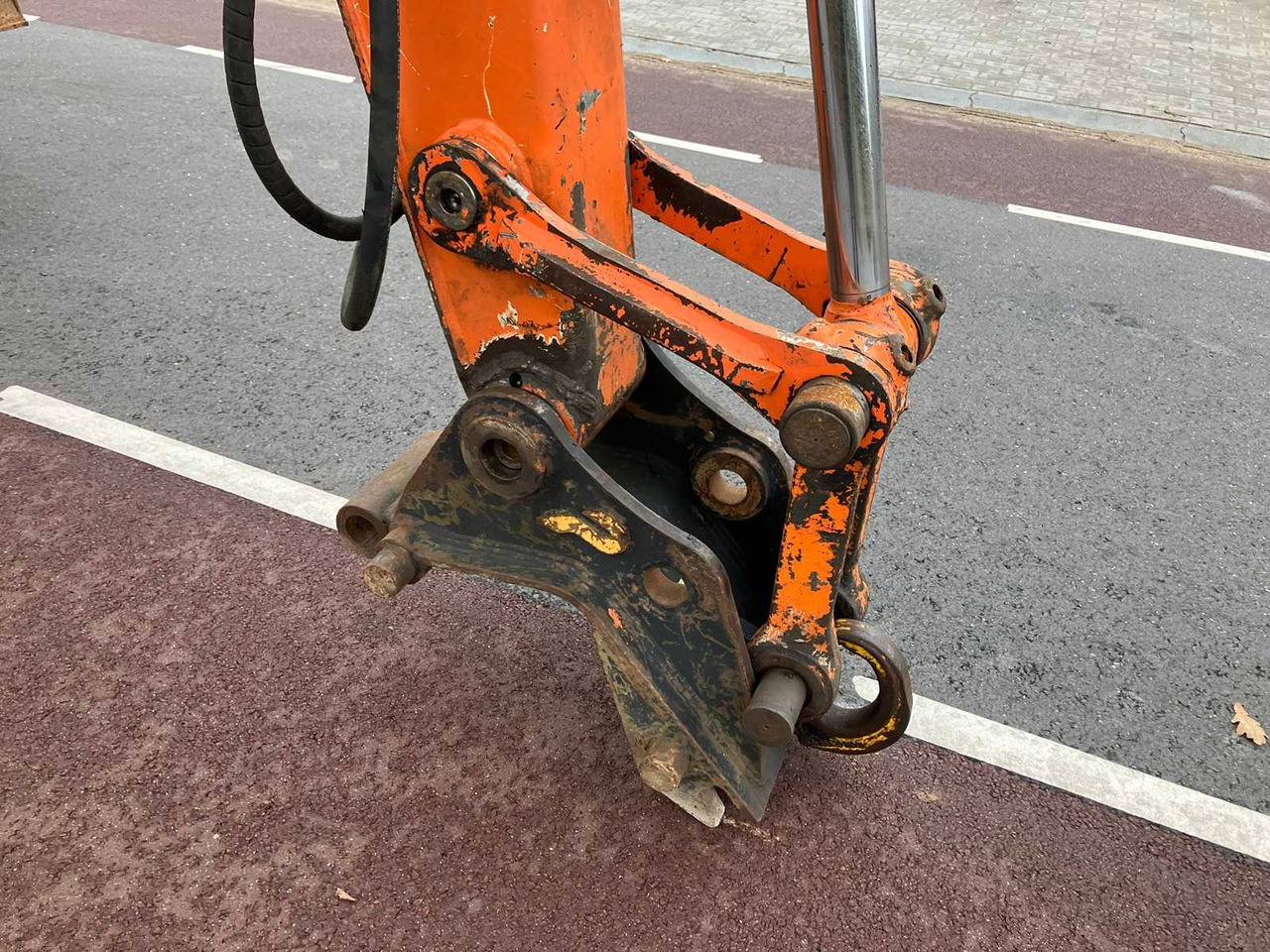 Колёсный экскаватор HITACHI - 2008 - ZX130W - WHEELED EXCAVATOR: фото 7 Колёсный экскаватор HITACHI - 2008 - ZX130W - WHEELED EXCAVATOR: фото 7