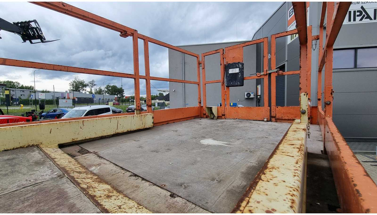 Подъёмник HOLLAND LIFT Monostar Q135EL18: фото 18