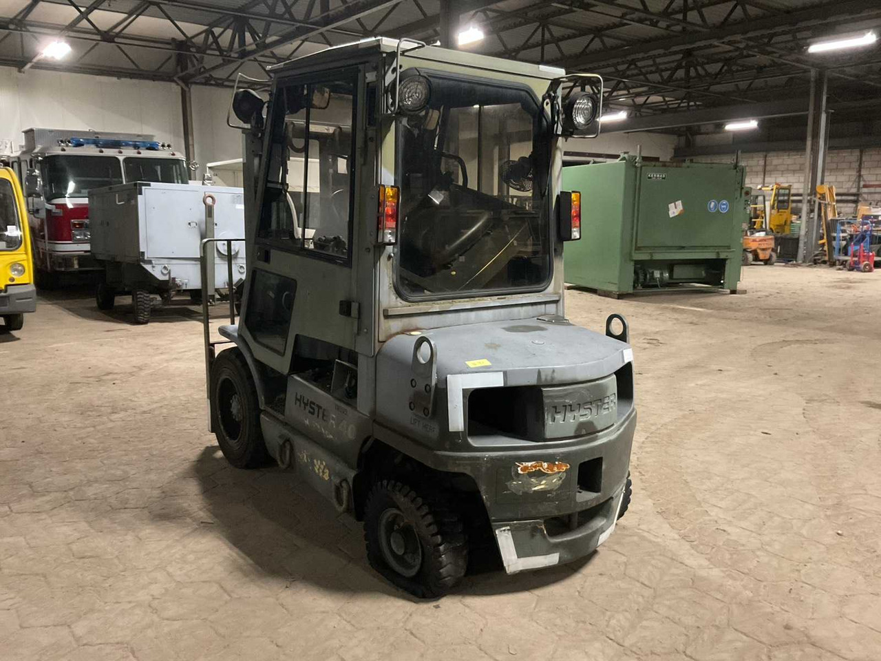 HYSTER H40XM FORKLIFT - Вилочный погрузчик: фото 4 HYSTER H40XM FORKLIFT - Вилочный погрузчик: фото 4
