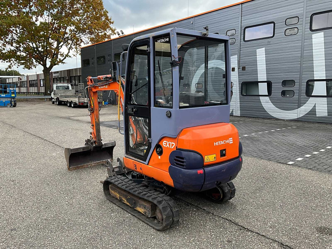 Hitachi EX17-2 - Мини-экскаватор: фото 3 Hitachi EX17-2 - Мини-экскаватор: фото 3