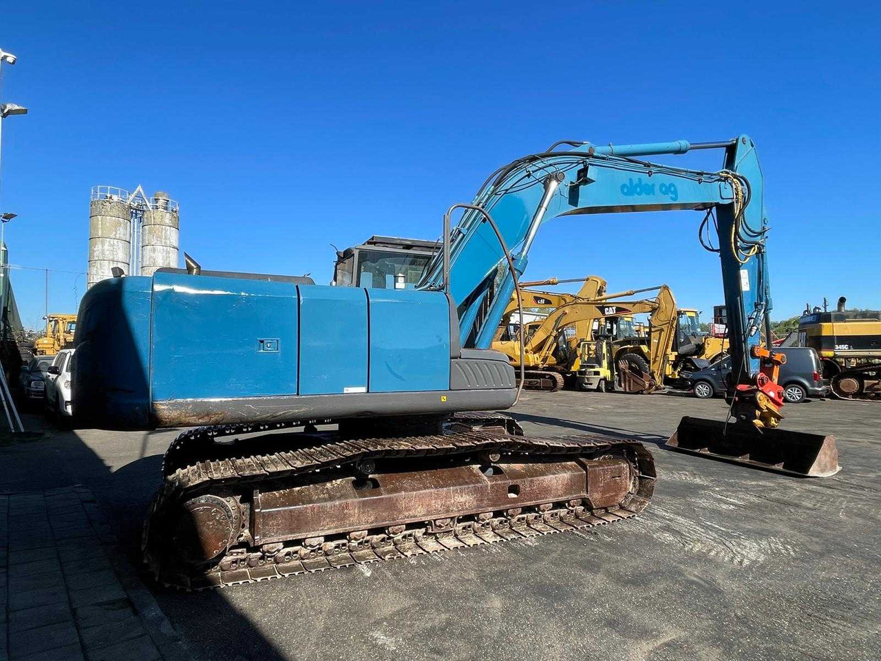Hitachi ZX250LCN-3 - Гусеничный экскаватор: фото 5 Hitachi ZX250LCN-3 - Гусеничный экскаватор: фото 5