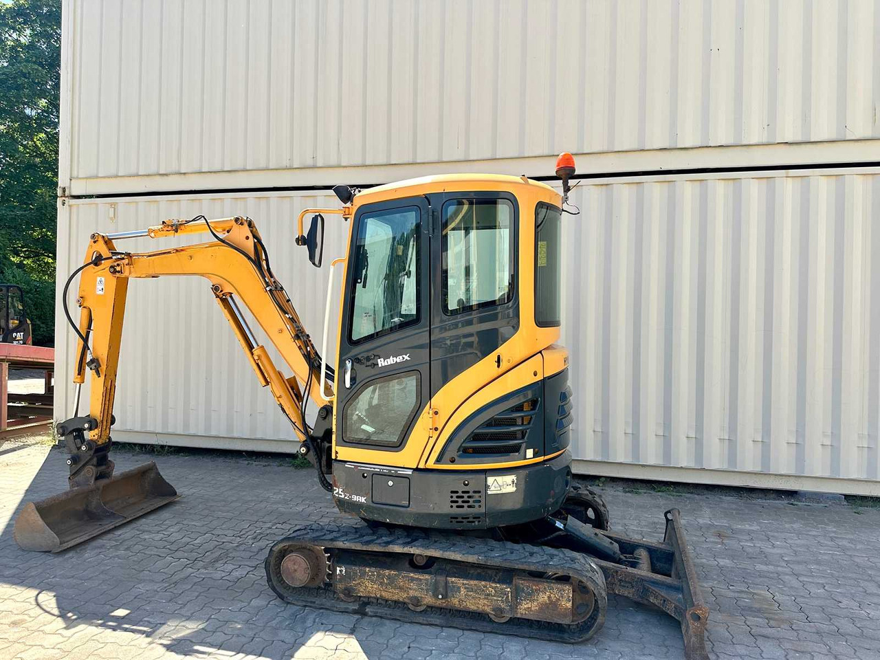 Hyundai Robex25Z-9AK - Мини-экскаватор: фото 4 Hyundai Robex25Z-9AK - Мини-экскаватор: фото 4