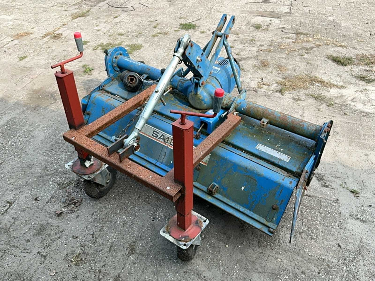 Iseki SA1360 - Почвофреза: фото 5 Iseki SA1360 - Почвофреза: фото 5