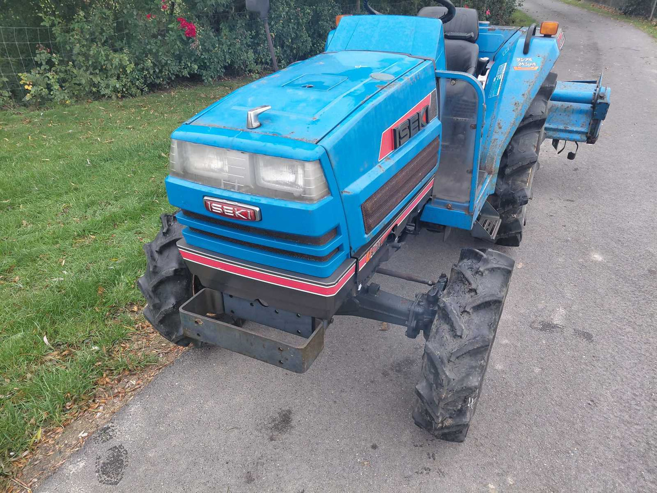 Iseki TA227 - Минитрактор: фото 2 Iseki TA227 - Минитрактор: фото 2