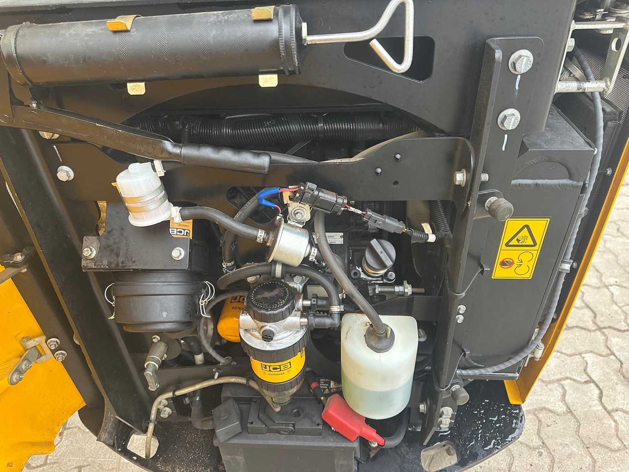 Мини-экскаватор JCB 16C-1: фото 14