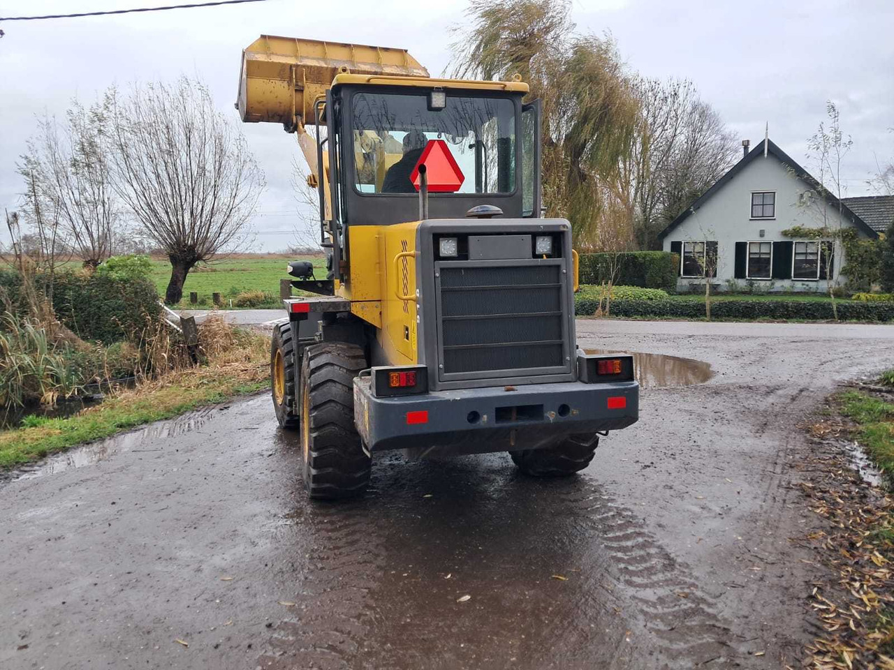 JINCHENG 918 SHOVEL - Колёсный погрузчик: фото 4 JINCHENG 918 SHOVEL - Колёсный погрузчик: фото 4