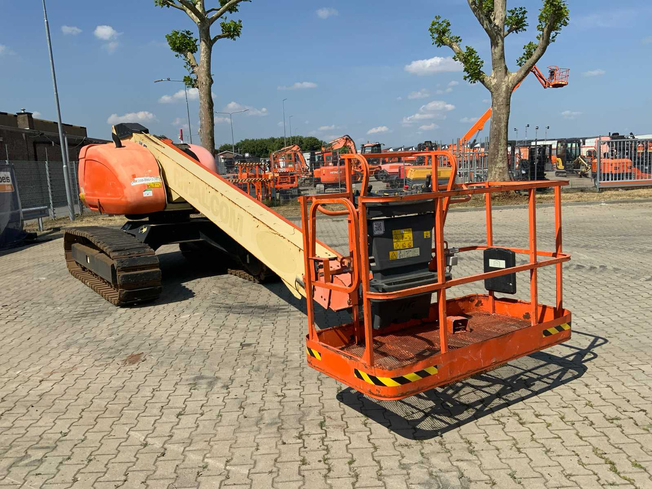 Подъёмник JLG 600SCG: фото 8