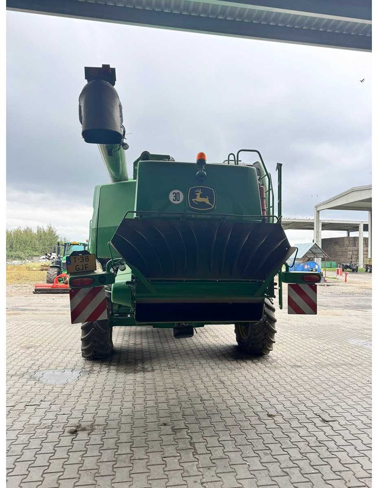 Зерноуборочный комбайн JOHN DEERE T660I: фото 6 Зерноуборочный комбайн JOHN DEERE T660I: фото 6