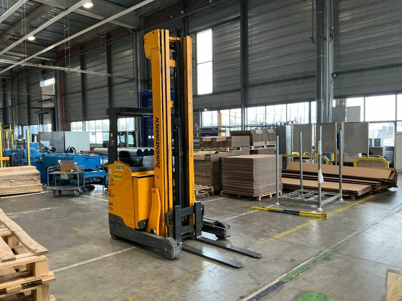 JUNGHEINRICH - 2014 - ETV214 - FORKLIFT - Вилочный погрузчик: фото 3 JUNGHEINRICH - 2014 - ETV214 - FORKLIFT - Вилочный погрузчик: фото 3