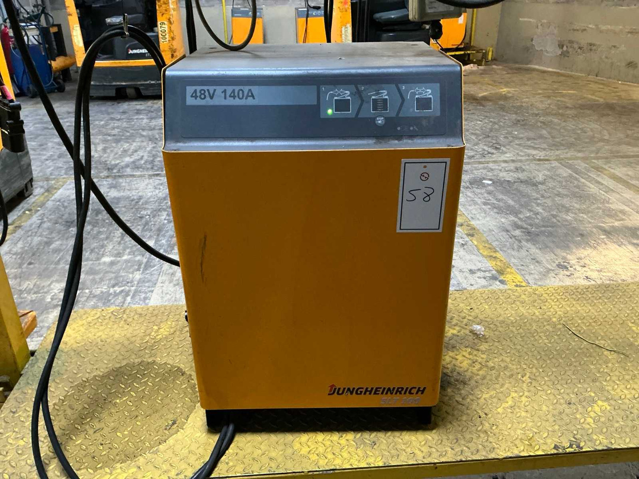 Вилочный погрузчик JUNGHEINRICH - ETV214 - FORKLIFT TRUCKS - 2012: фото 16 Вилочный погрузчик JUNGHEINRICH - ETV214 - FORKLIFT TRUCKS - 2012: фото 16