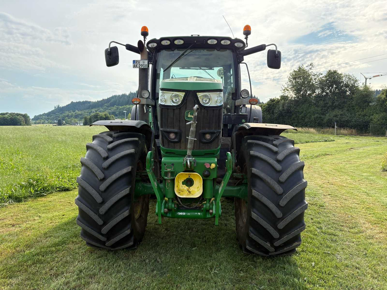 John Deere 6210R - Трактор: фото 5 John Deere 6210R - Трактор: фото 5