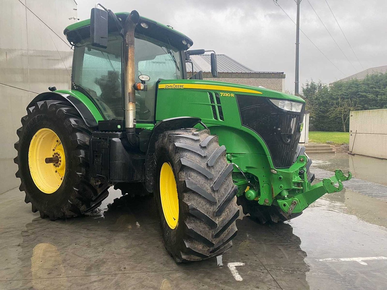 John Deere 7230R - Трактор: фото 3 John Deere 7230R - Трактор: фото 3