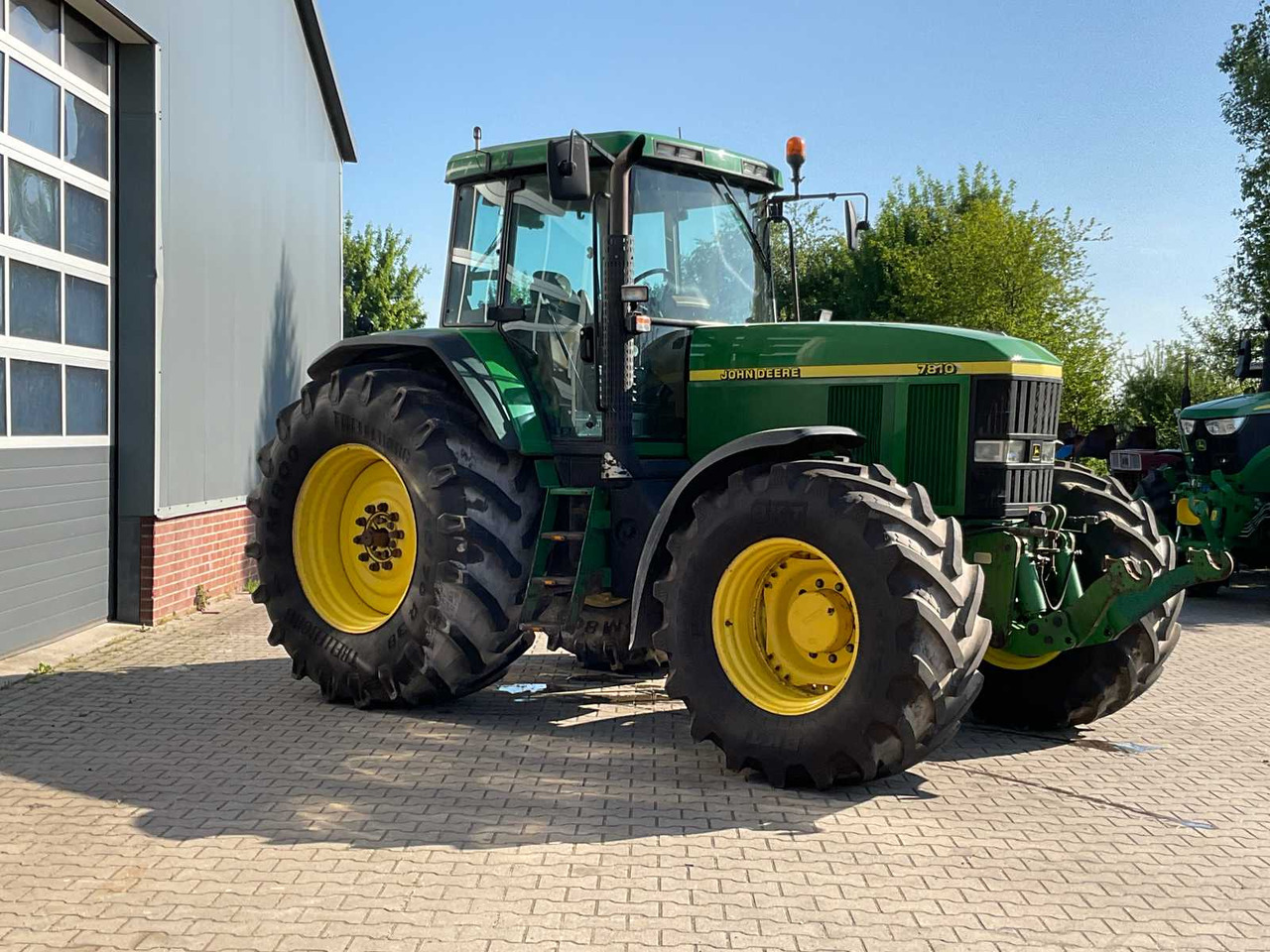 John Deere 7810 - Трактор: фото 5 John Deere 7810 - Трактор: фото 5