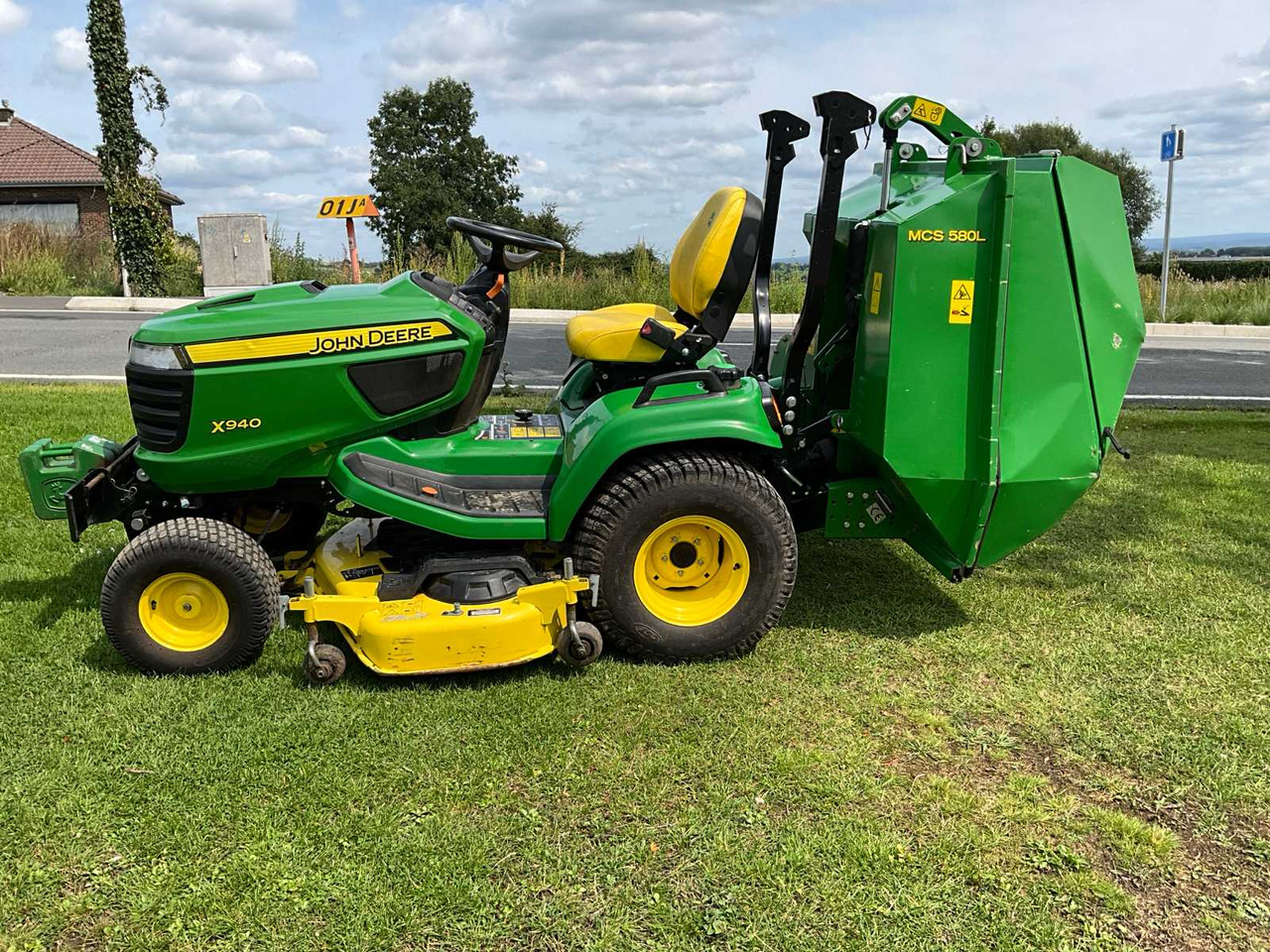 John Deere X940 - Газонокосилка: фото 3 John Deere X940 - Газонокосилка: фото 3