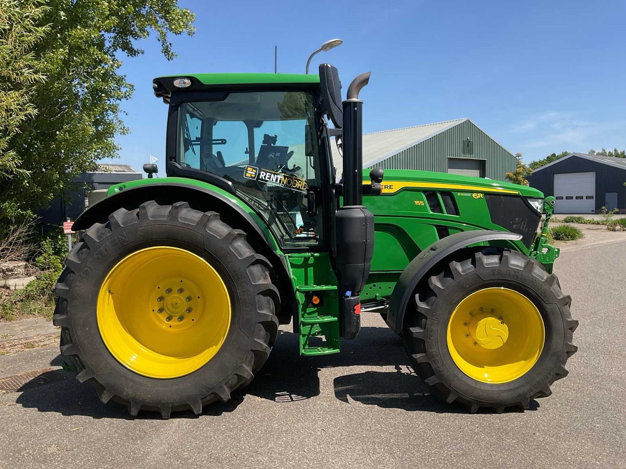 John deere 6R155 - Трактор: фото 5 John deere 6R155 - Трактор: фото 5