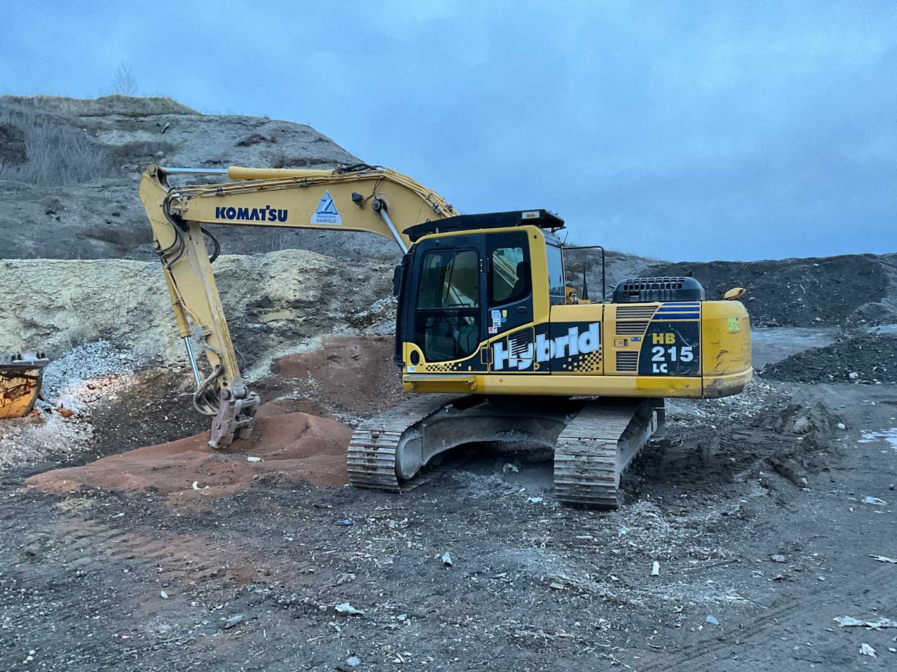 Komatsu HB215LC-1 - Гусеничный экскаватор: фото 1 Komatsu HB215LC-1 - Гусеничный экскаватор: фото 1