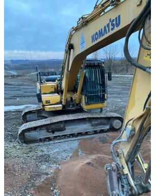 Komatsu HB215LC-1 - Гусеничный экскаватор: фото 4 Komatsu HB215LC-1 - Гусеничный экскаватор: фото 4