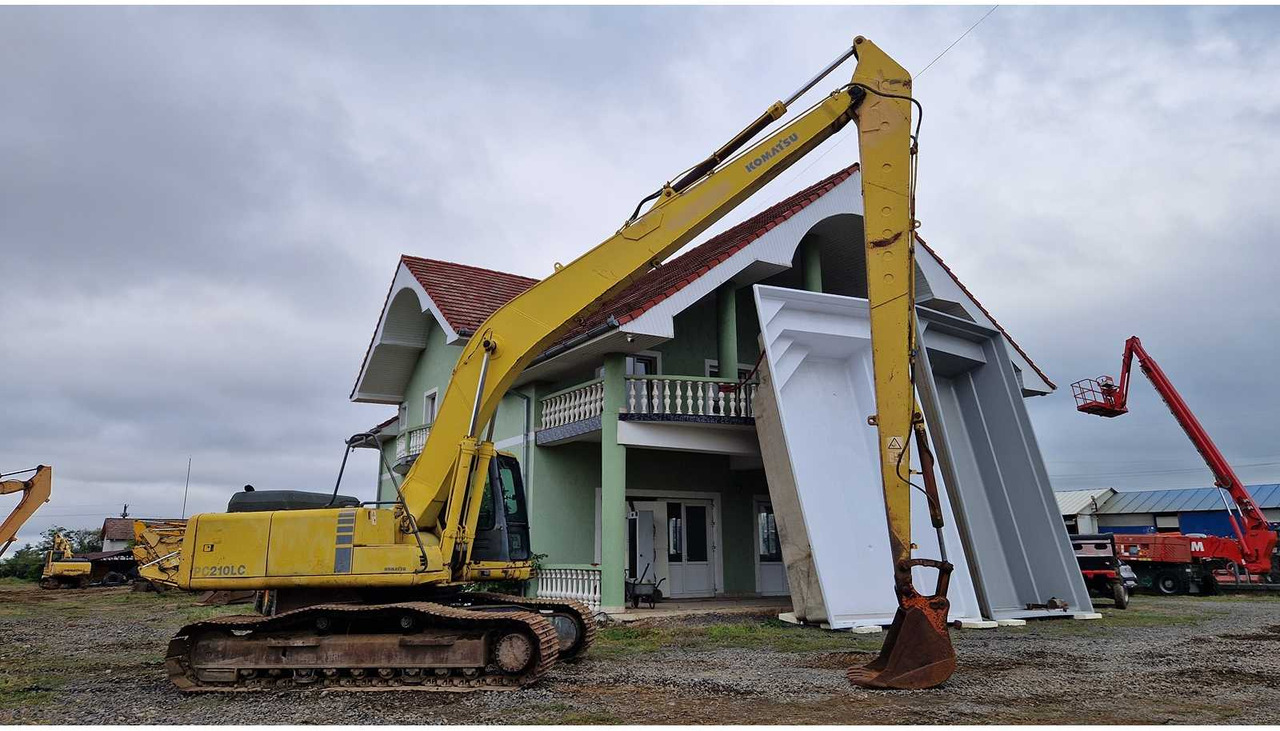 Komatsu PC 210 LC - Гусеничный экскаватор: фото 5 Komatsu PC 210 LC - Гусеничный экскаватор: фото 5
