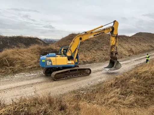 Komatsu PC240ONLC-8 - Гусеничный экскаватор: фото 4 Komatsu PC240ONLC-8 - Гусеничный экскаватор: фото 4