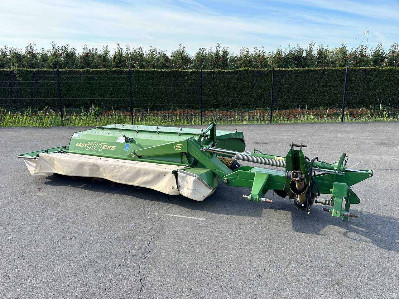 Krone Easy cut 320 CVQ - Косилка-измельчитель/ Мульчер: фото 1 Krone Easy cut 320 CVQ - Косилка-измельчитель/ Мульчер: фото 1