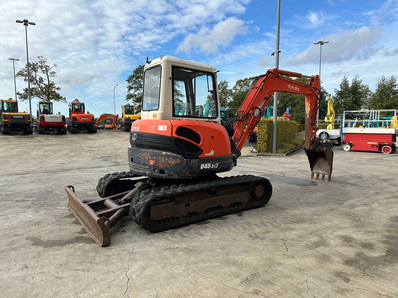 Kubota KUBOTA - 2005 - U45 - 3 - MIDI EXCAVATOR - Гусеничный экскаватор: фото 4 Kubota KUBOTA - 2005 - U45 - 3 - MIDI EXCAVATOR - Гусеничный экскаватор: фото 4