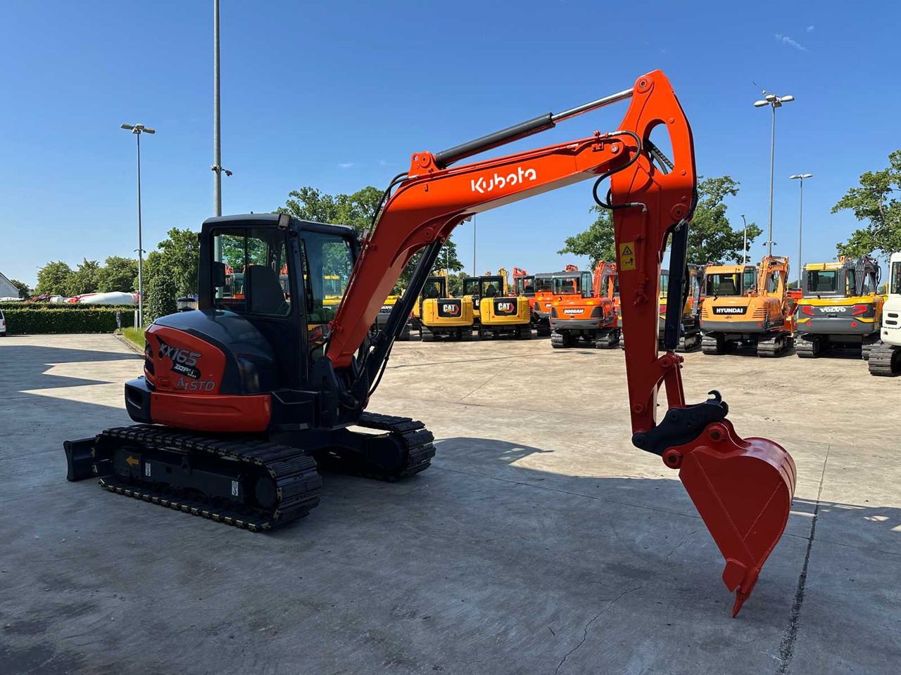 Kubota KX165-5 - Гусеничный экскаватор: фото 3 Kubota KX165-5 - Гусеничный экскаватор: фото 3
