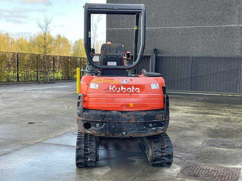 Kubota KX61-3 - Гусеничный экскаватор: фото 3 Kubota KX61-3 - Гусеничный экскаватор: фото 3