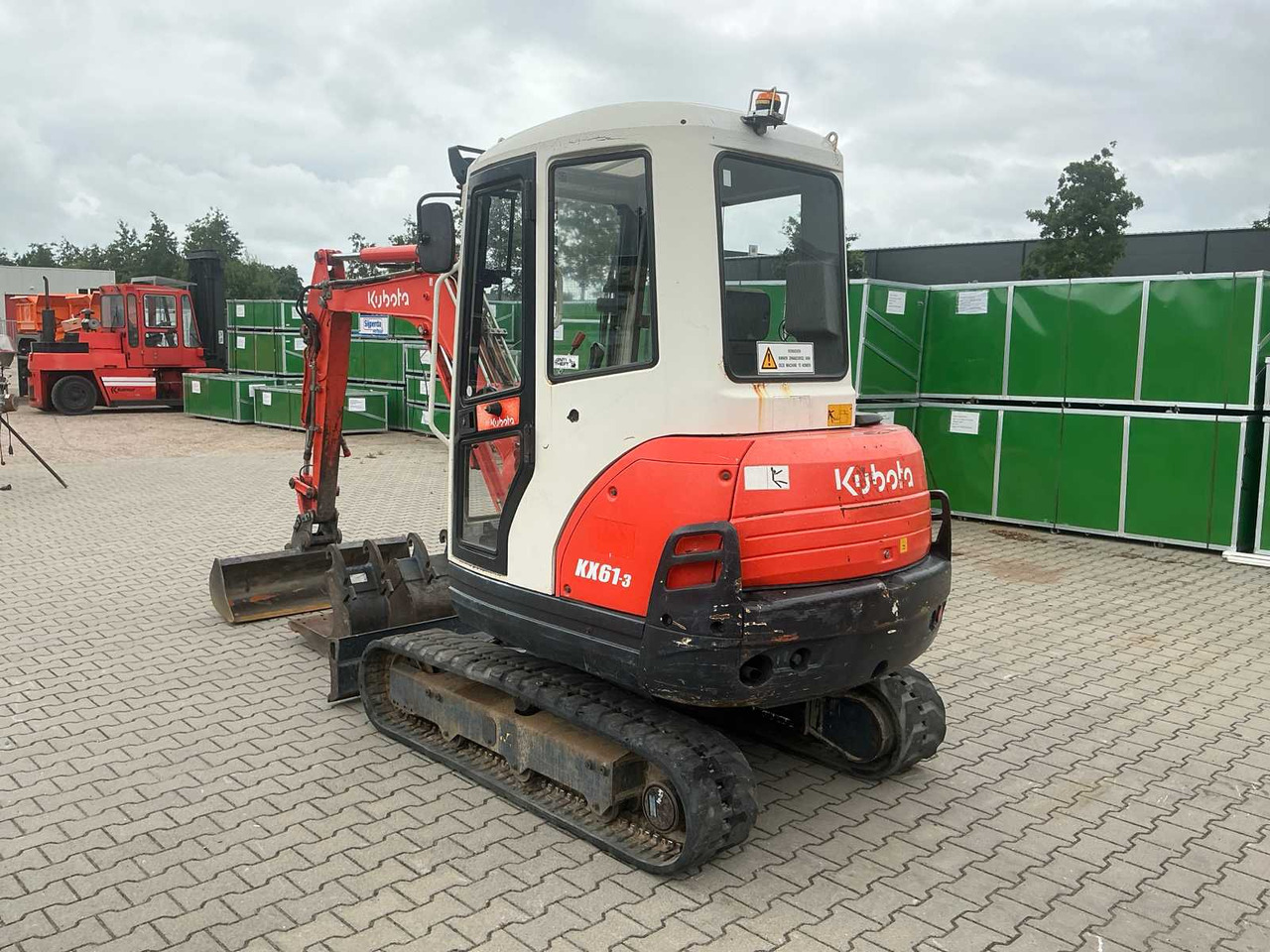 Kubota KX61-3 - Гусеничный экскаватор: фото 5 Kubota KX61-3 - Гусеничный экскаватор: фото 5