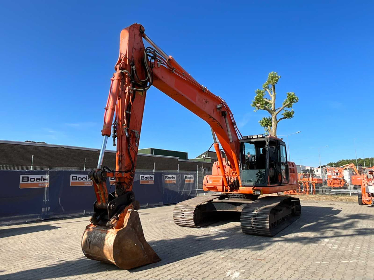 Kubota PC210LC-10 - Мини-экскаватор: фото 3 Kubota PC210LC-10 - Мини-экскаватор: фото 3