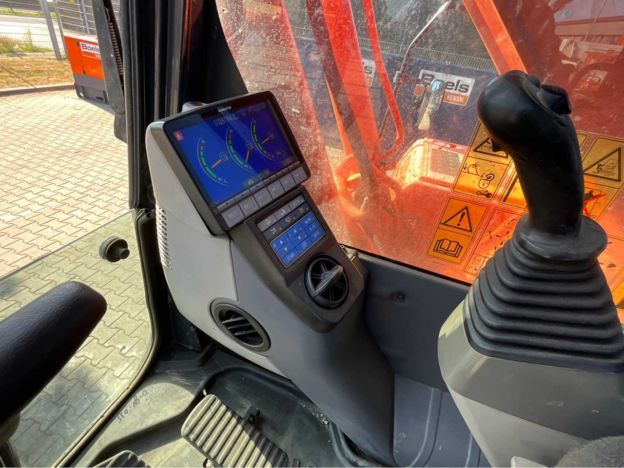 Мини-экскаватор Kubota PC210LC-10: фото 33