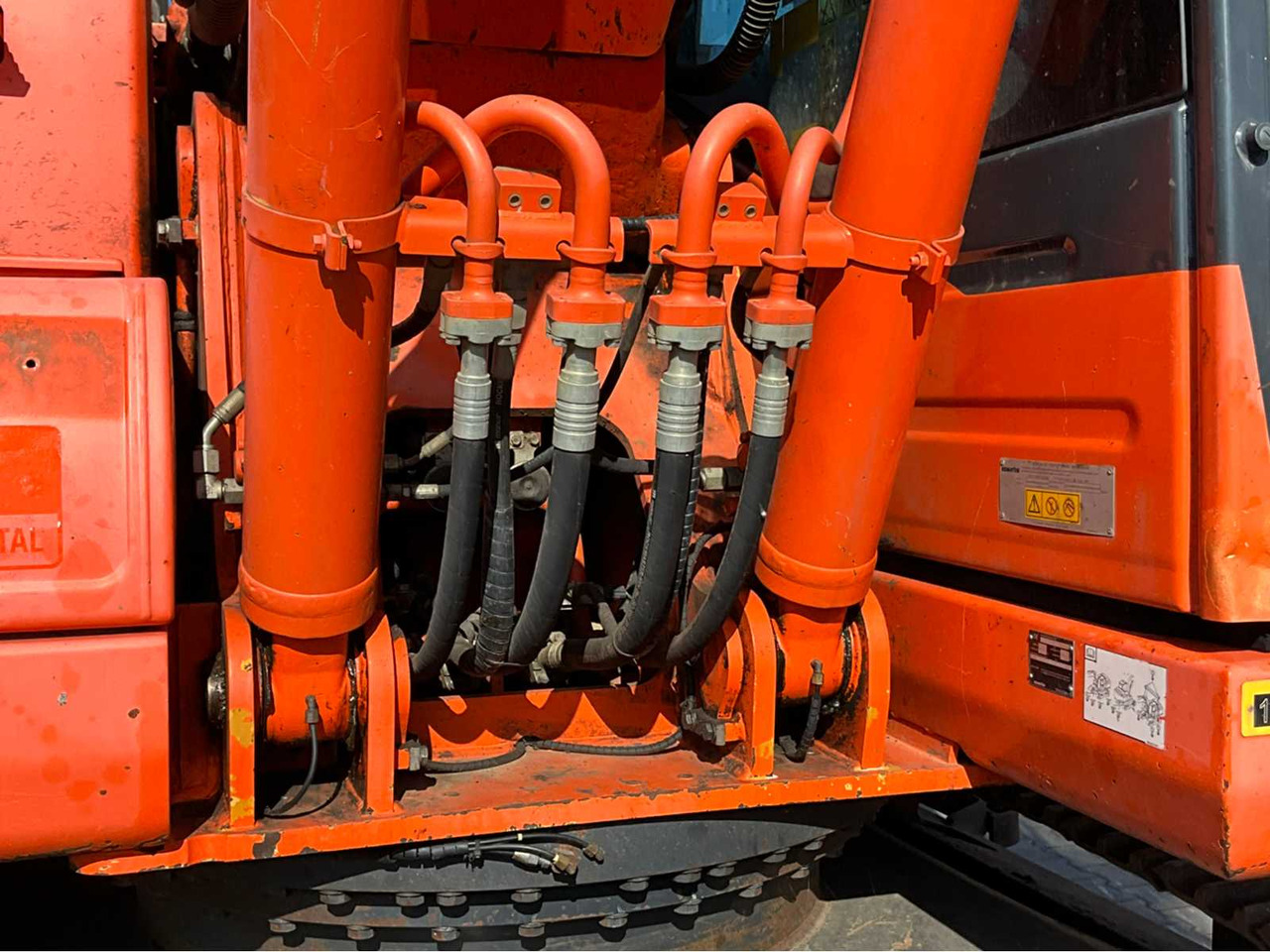 Мини-экскаватор Kubota PC210LC-10: фото 25
