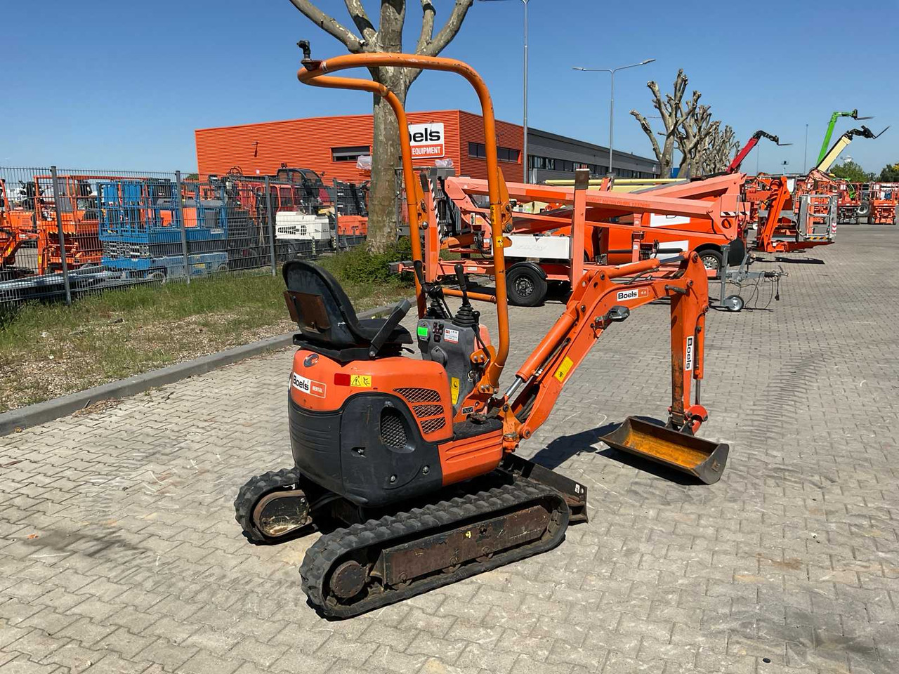 Kubota U10-3 - Мини-экскаватор: фото 3 Kubota U10-3 - Мини-экскаватор: фото 3