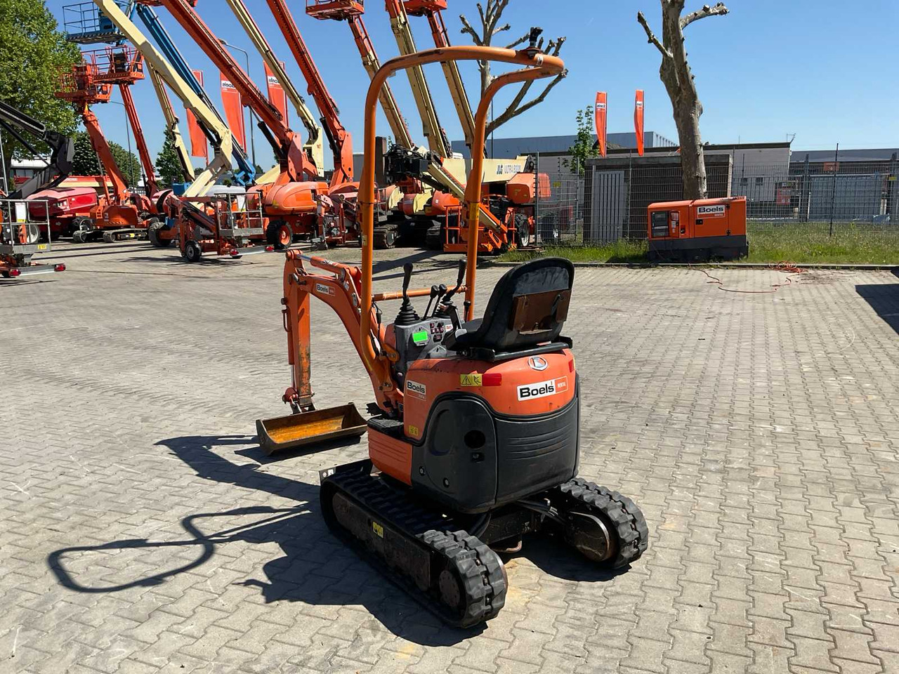 Kubota U10-3 - Мини-экскаватор: фото 4 Kubota U10-3 - Мини-экскаватор: фото 4