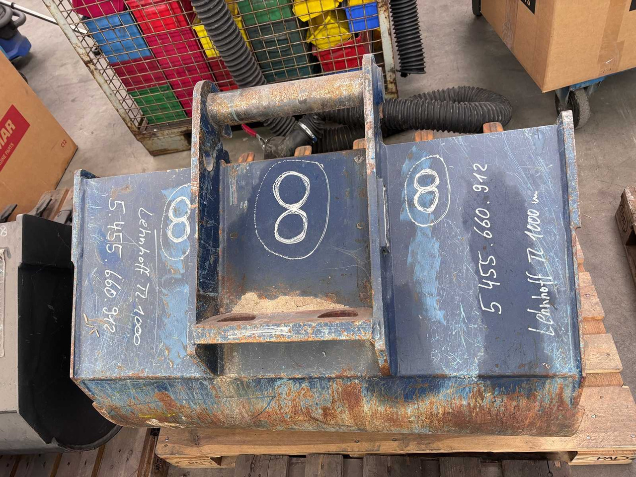 Колёсный погрузчик LEHNHOFF - CTL10 - 2016 - LOW SPOON 1000 MM WIDE, SW MS08: фото 6 Колёсный погрузчик LEHNHOFF - CTL10 - 2016 - LOW SPOON 1000 MM WIDE, SW MS08: фото 6