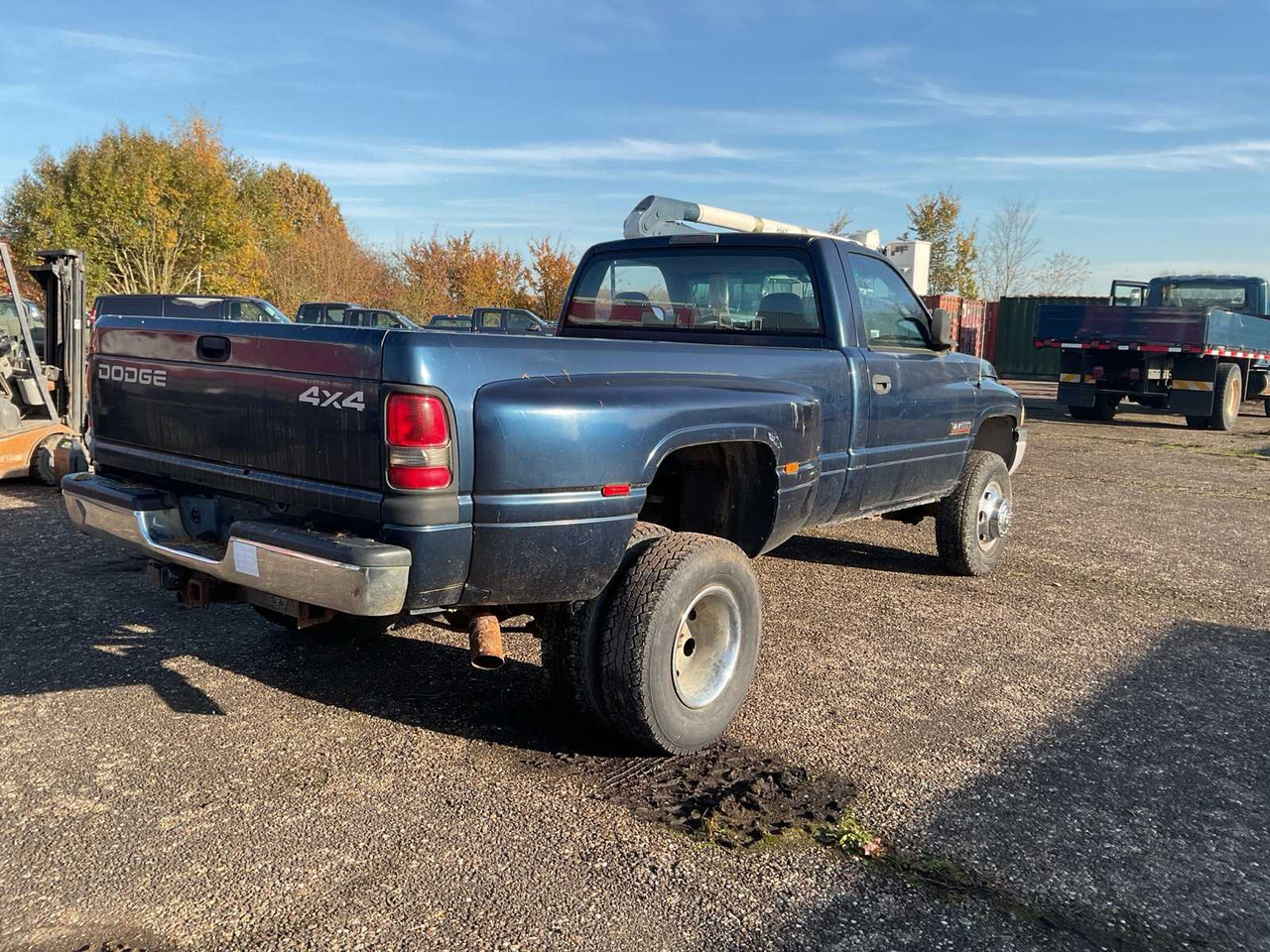 2002 DAIMLER CHRYSLER DODGE RAM 3500 PICK UP COMMERCIAL VEHICLE - Лёгкий коммерческий автомобиль: фото 4 2002 DAIMLER CHRYSLER DODGE RAM 3500 PICK UP COMMERCIAL VEHICLE - Лёгкий коммерческий автомобиль: фото 4