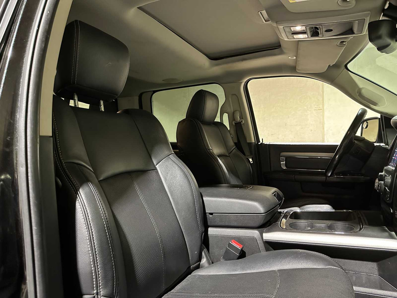 Лёгкий коммерческий автомобиль DODGE RAM 1500 5.7 V8 QUAD CAB 6'4 401HP 2018, V-442-LL COMMERCIAL VEHICLE: фото 42 Лёгкий коммерческий автомобиль DODGE RAM 1500 5.7 V8 QUAD CAB 6'4 401HP 2018, V-442-LL COMMERCIAL VEHICLE: фото 42