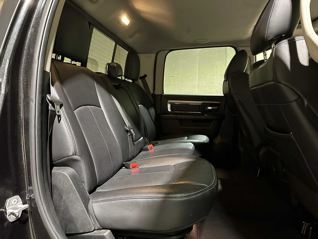 Лёгкий коммерческий автомобиль DODGE RAM 1500 5.7 V8 QUAD CAB 6'4 401HP 2018, V-442-LL COMMERCIAL VEHICLE: фото 39 Лёгкий коммерческий автомобиль DODGE RAM 1500 5.7 V8 QUAD CAB 6'4 401HP 2018, V-442-LL COMMERCIAL VEHICLE: фото 39